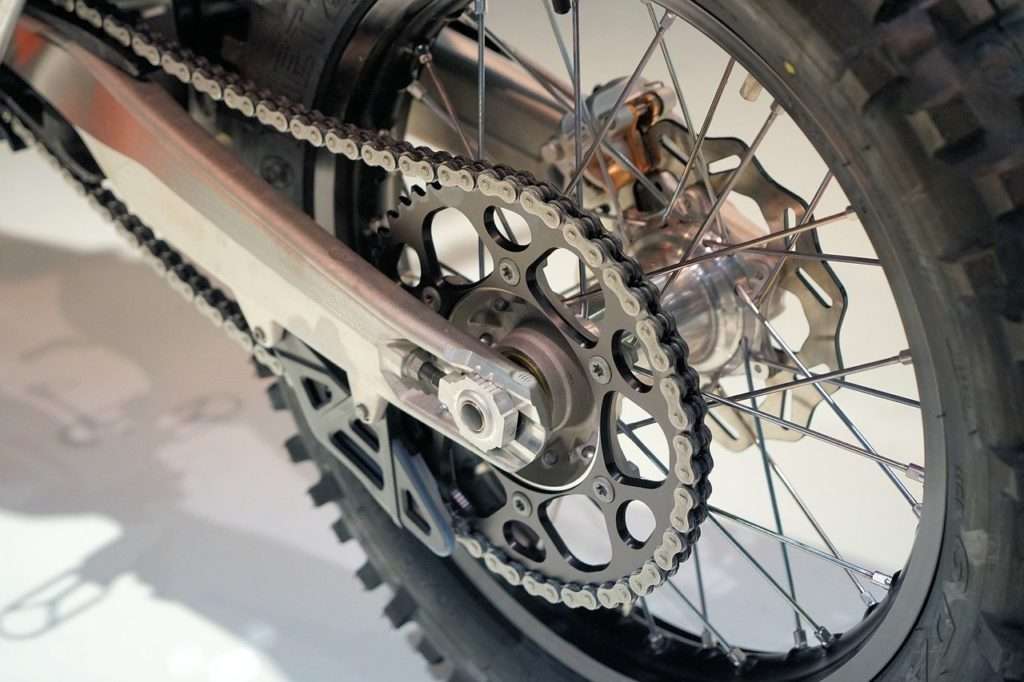 Motorcycle rear wheel 